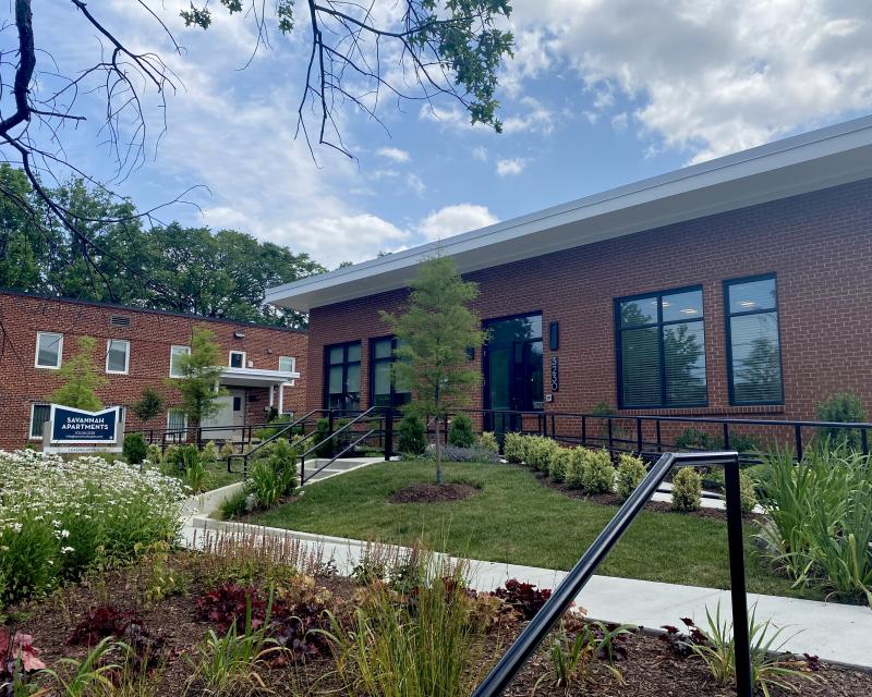 Exterior of Savannah Apartments