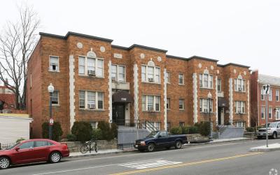 Exterior of Buena Vista Apartment Homes