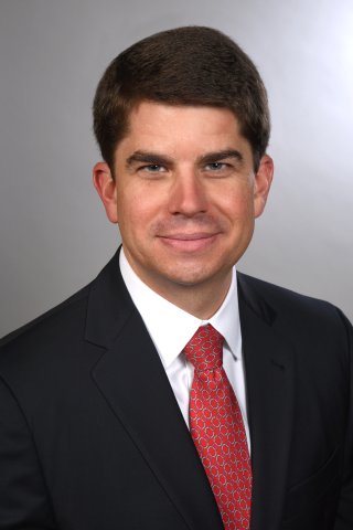 Brett Macleod Headshot 